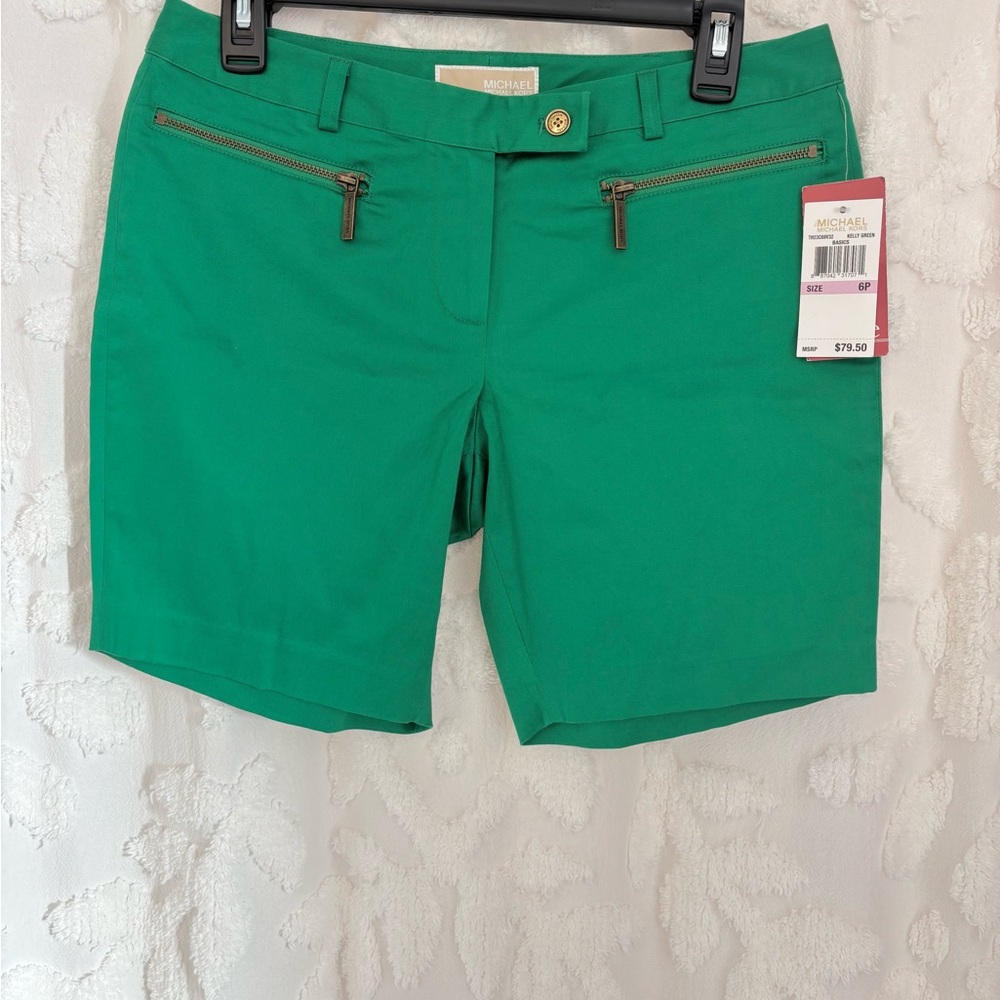 Michael Kors Grass Green Women's Bermudas 6 Petite